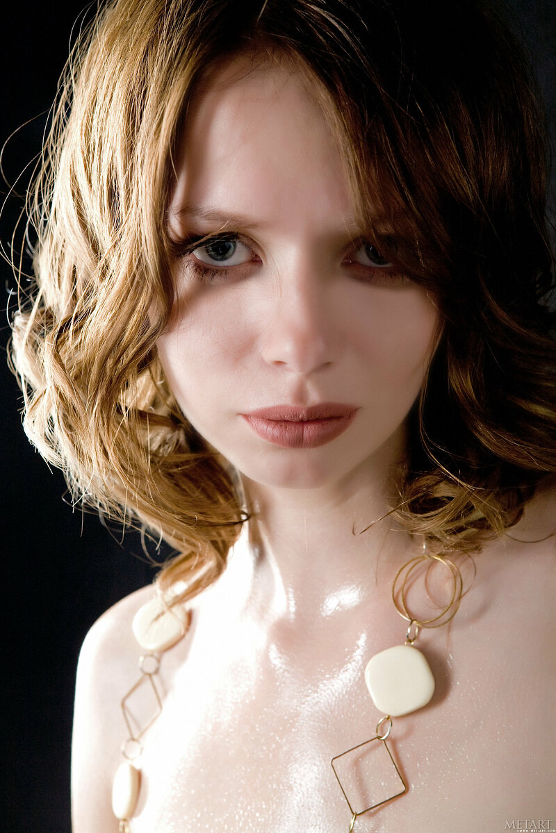 Оксана, 25 лет, 0 размер груди